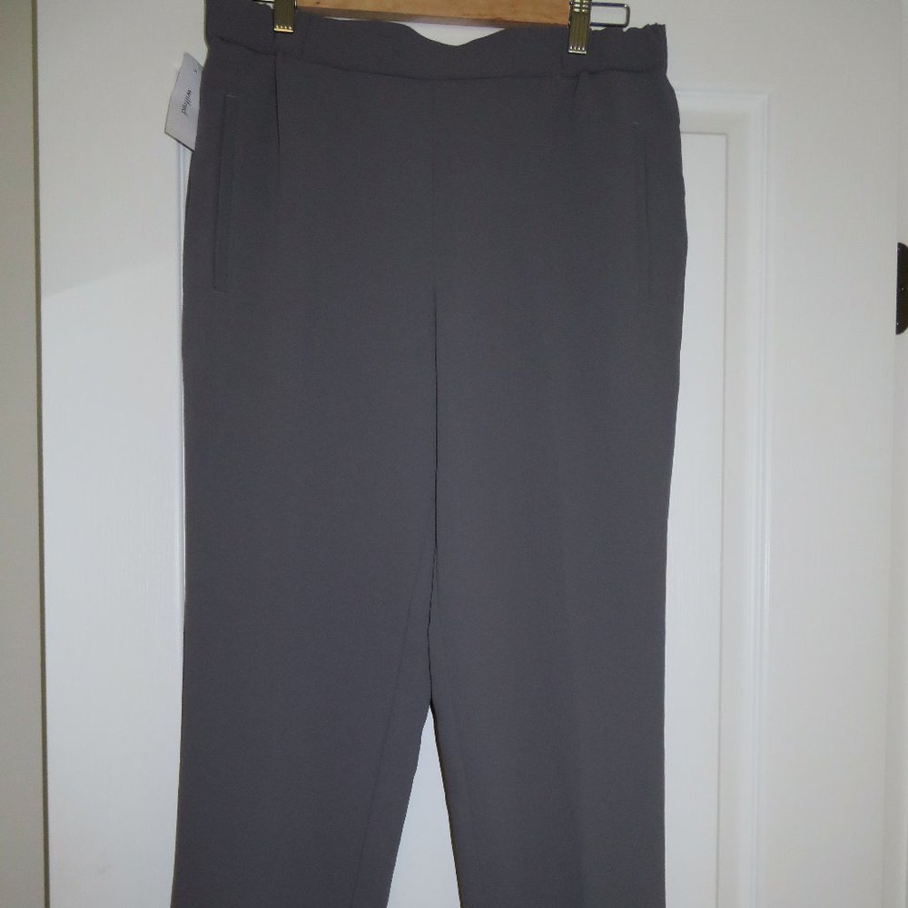 Aritzia Wilfred Darontal cropped pant Grey 10 NWT